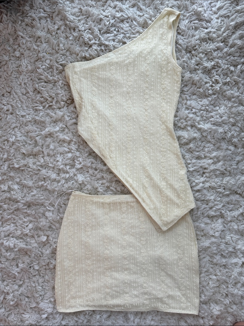 Peppermayo One-Shoulder Cream Set